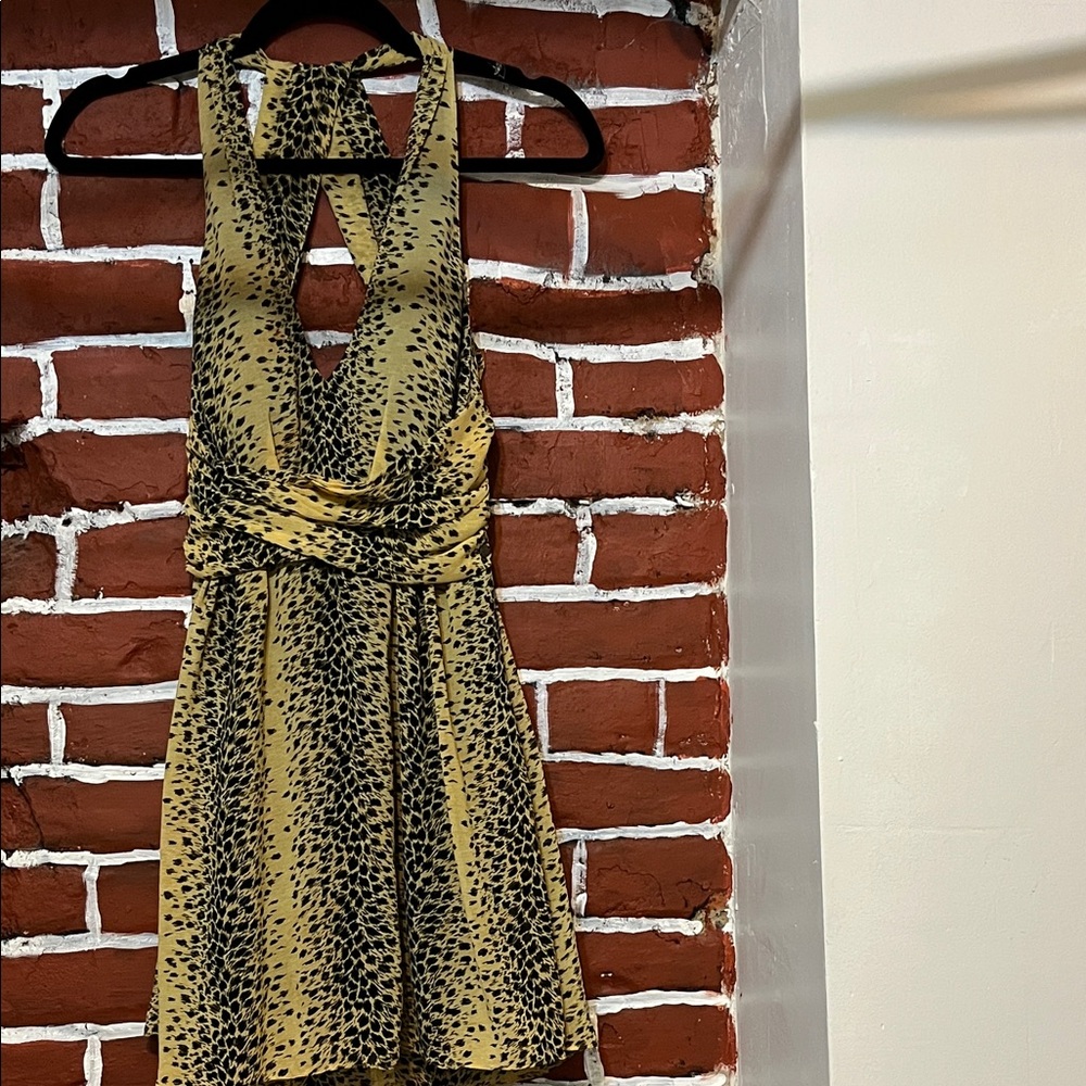 Guess Yellow and Black Backless Dress